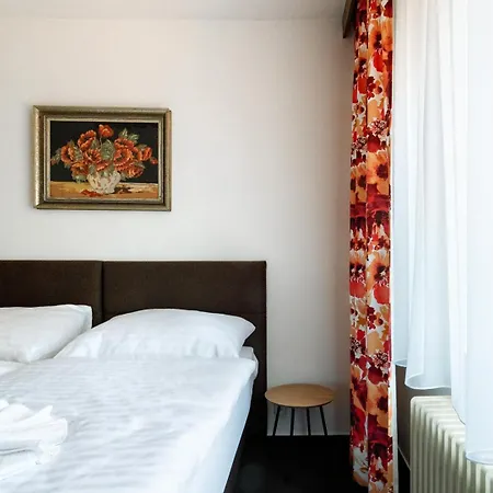 Retro Jiskra Hotel 3*