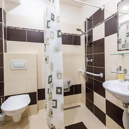 Hotel Retro Jiskra 3*