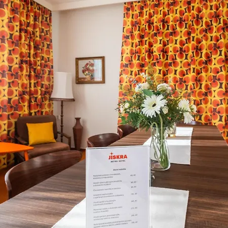 Retro Jiskra Hotel 3*